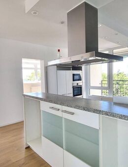 Exklusive Penthouse Eigentumswohnung in Königstein/Ts, 158m² WFL,2 Bäder,GäWC,6 Zi,42m² Dachterrasse,offene Wohnbereiche,Fernblick - Königstein (Taunus)