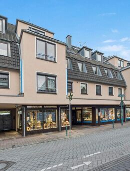 Zentral gelegene 3-Zmmer-Wohnung mit Balkon und Tiefgarage in Langenfeld-Richrath - Langenfeld (Rheinland)