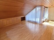 Tolle Lage in S-Wangen! Helle 3,5-Zi.-Wohnung *EBK, 2x TL-Bad, Einzelgarage* - Stuttgart