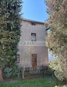 Interessante Wohnimmobilie und Garagenkomplex ***Immobilie mit viel Potenzial*** - Olbernhau