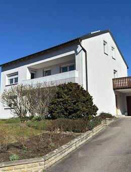 Zweifamilienhaus mit Einliegerwohnung, großem Garten und viel Potenzial - Burgkirchen (Alz)