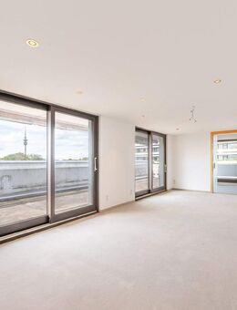 AIGNER - Einmalige Chance! Großzügige Dachterrassen-Wohnung in Schwabing - München