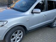 Hyundai Santa Fe Automatik 2009 Top Zustand - Voerde (Niederrhein)