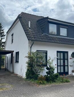 Tolle Doppelhaushälfte mit ausgebautem Spitzboden in schöner Lage - Lilienthal