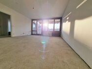 Bezugsfreie 2-Zimmer-Wohnung mit Westloggia und Fahrstuhl nur 300 Meter vom Kudamm! - Berlin
