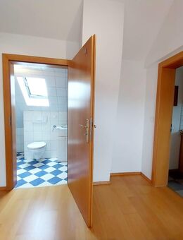 Ruhige neurenovierte 2-Zimmer Wohnung in Regenstauf (56 qm) - Regenstauf