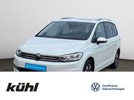 VW Touran, 1.5 TSI 7 Sitzer Move, Jahr 2023 - Hildesheim