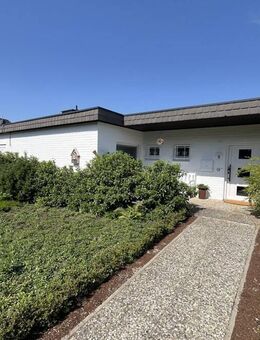 Modernisierter und sonniger 4 Zimmer-Atrium-Bungalow mit Garage und PV am Forst Klövensteen - Schenefeld (Landkreis Pinneberg)