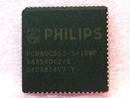 Philips Single-Chip 8-bit Microcontroller / Mikrocontroller - PCB80C552-5-16WP - 68 pin - 488940=2/6 - Biebesheim (Rhein)