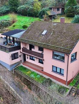 Zweifamilienhaus mit Herz und Geschichte: Raum für Generationen in Eberbach - Eberbach