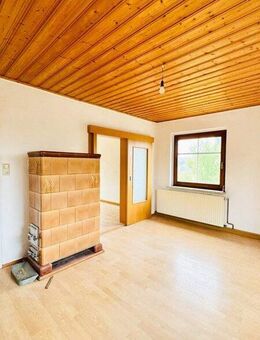 3-Raum-Wohnung mit Charme und Garten in Stollberg - Stollberg (Erzgebirge)