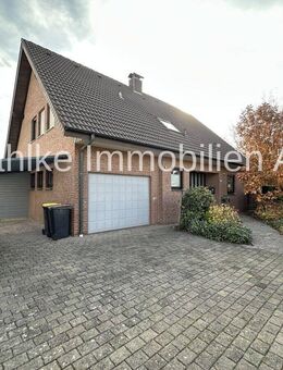 Exklusives Einfamilienhaus mit traumhaftem Garten und Garage in ruhiger Lage von Hückelhoven-Ratheim - Hückelhoven