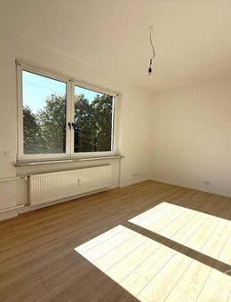 Sachsenhausen (8072242) frisch sanierte, unmöblierte 2 Zimmerwohnung - Frankfurt (Main)