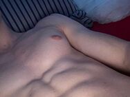 M/22 mit 20cm sucht Sie für geile Treffen - Finnentrop