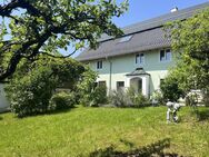 LIEBHABEROBJEKT - Wunderschönes ökologisch saniertes Bauernhaus, um autark zu leben - Adelshofen (Regierungsbezirk Oberbayern)