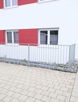 3-Zimmer-Wohnung inkl. 2 Einzelgaragen! - Deggendorf