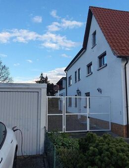 Gepflegtes Ein-/Zweifamilienhaus in gesuchter Lage, viel Platz, Garten, Garage, Werkstatt - Ludwigshafen (Rhein)