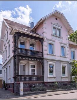 Elegante Altbau-Stadtvilla mit 3 Wohnungen / Praxis. 125 Jahre erstklassig! - Achern