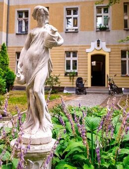 Suchen Sie eine Kapitalanlage? Jetzt Sonnige Dachgeschosswohnung sichern! - Berlin
