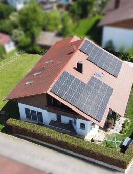 Bunt, Urban, Trendig -entdecken Sie Ihr neues Heim mit Garten - Aidenbach