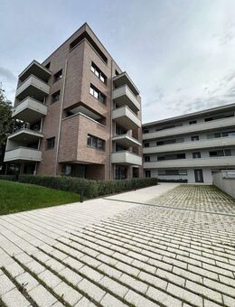 Schöne und moderne 3-Zimmer-Wohnung im 2. Obergeschoss in der Eichendorffstraße 11 in Nürtingen - Nürtingen