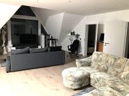 Hochwertig ausgestattete, großzügige 4 Zimmer-Wohnung mit Garage in ausgezeichneter Wohnlage - Homberg (Efze)