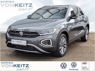 VW T-Roc, 1.5 TSI Goal, Jahr 2024 - Solingen (Klingenstadt)