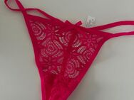 Getragener pinker String - Jevenstedt