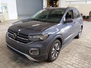 VW T-Cross, 1.0 TSI Life, Jahr 2023 - Kiel