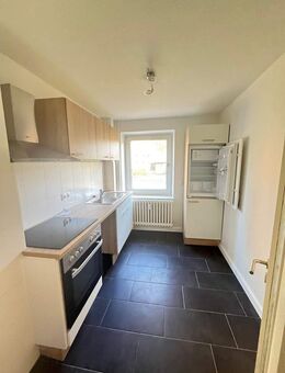 Gepflegte 2-Zimmer-Wohnung im Erdgeschoss mit Einbauküche! - Flensburg