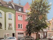 Altbau mit Tordurchfahrt und Entwicklungspotenzial - Düsseldorf