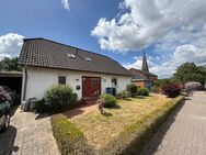 Langwedel-Etelsen: Familienfreundliches Einfamilienhaus auf großem Gartengrundstück in guter Lage - Langwedel (Niedersachsen)