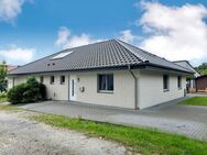 Barrierefreies Wohnen! Neuwertige Bungalow-DHH in Steinhagen! - Steinhagen (Nordrhein-Westfalen)