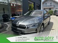 Skoda Octavia, Combi Selection Vorb VZE Digi vo hi LichtAssist SpurAssist Connect 4xEFH beheiz Frontscheibe Armlehne Metallic, Jahr 2022 - Beilngries