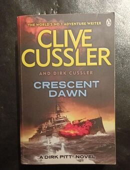 Crescent Dawn von Clive Cussler A Dirk Pitt Novel Taschenbuch auf englisch - Essen