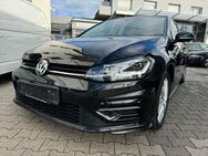 VW Golf, 1.5 TSI VII Highline R Line Ext, Jahr 2018 - Frankfurt (Main)