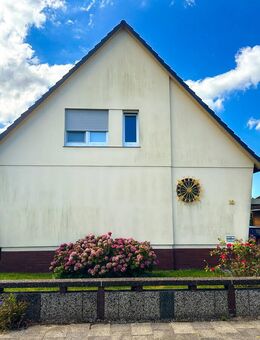 Zweifamilienhaus in Bremerhaven Wulsdorf - Kapitalanlage mit Potential - Bremerhaven