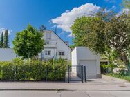 Gehobener Wohnkomfort in Stadtvilla nähe Naturschutzgebiet Angerlohe - München