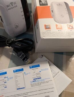 WLAN Repeater 2.4 GHz, 300Mbp/s WLAN Verstärker 360°Abdeckung NEU - Lenzkirch