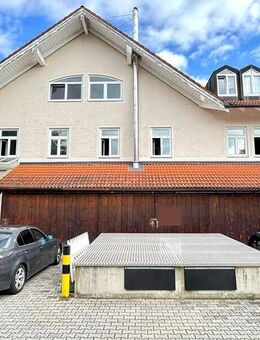 Großzügige 2 ZKB Wohnung in zentraler Lage von Putzbrunn - Putzbrunn