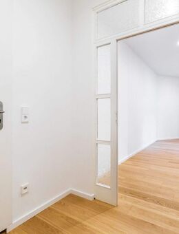 Modern wohnen im historischen Ambiente - 2 Zimmer, frisch renoviert - Leipzig