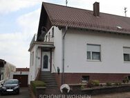 Orscholz: Doppelhaushälfte für die größere Familie mit 4 Schlafzimmern und Garten - Mettlach