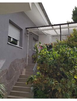 Wohnen in Top-Lage wie im eigenen Haus mit eigenem kleinem Garten** 3,5 Zi- ETW in Bruchsal - Bruchsal