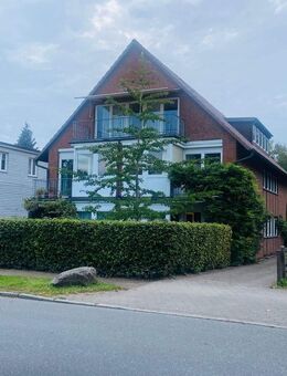 Mobiliert Wohnung 4-Raum-DG-Wohnung mit gehobener Innenausstattung mit EBK in Hamburg Iserbrook - Hamburg