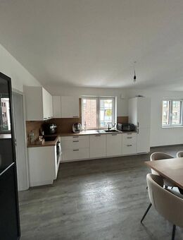 Gemütliche 3-Zimmer-Wohnung direkt am Museumsdorf + Einbauküche - Cloppenburg