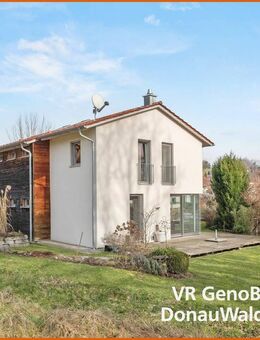 Traumhaus in ruhiger Wohnlage und herrlichem Blick ins Grüne! - Offenberg