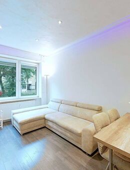 ** 3-Zimmer-Wohnung mit Altbauflair und zeitgemäßem Komfort ** - Stuttgart