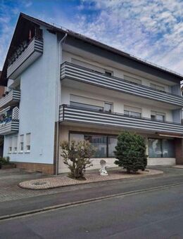 Mehrfamilienhaus mit Gewerbeeinheit in Baunatal-Kirchbauna - Baunatal