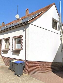 VERKAUFT!! Dudweiler, Geräumiges Ein- bis Zweifamilienhaus mit Wintergarten, Terrasse, Garage, eigenem Garten und viel Potenzial - Saarbrücken