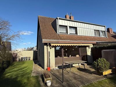 Familienfreundliche DHH mit schönem Südwestgarten und Garage in Aaseestadt!